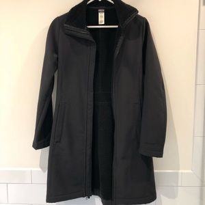 Patagonia black fleece/ rain coat XS